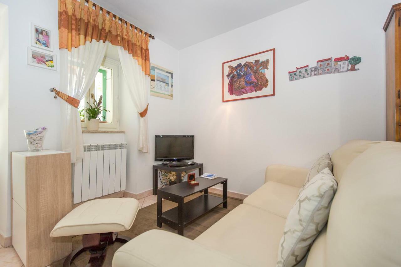 Haus Valerija Villa Labin  Exterior foto